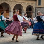 Collegamento storia tradizione e folklore sul turismo nelle Marche