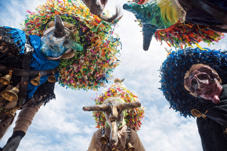 Le maschere cornute di Aliano e il Carnevale dei calanchi lucani